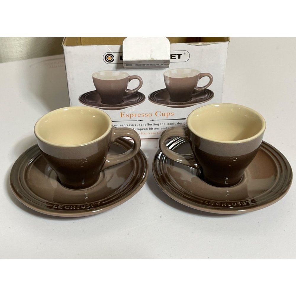 New Le Creuset Cafe Collection Espresso Cups 2 OZ With Saucers Brown Ombre NIB - Picture 3 of 6